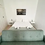 Apartman Bailen En El Centro De *